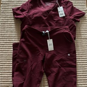 NWT Figs Technical Scrubs Set Maroon